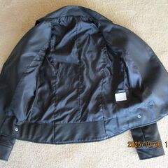 レディーススライダージャケット（引き取り限定）の画像