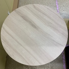 ディスプレイテーブルの画像