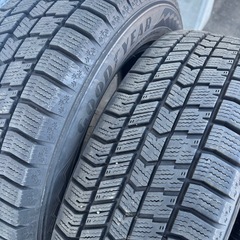 175/65R15 スタッドレスタイヤの画像