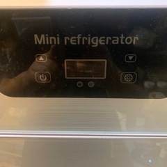 ミニ保冷庫　保温•保冷両用 小型ポータブルの画像