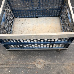 コンテナ 収穫カゴ  折りたたみかご 収穫コンテナの画像