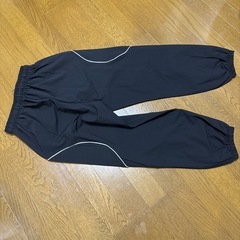 新品キッズスポーツウェアの画像