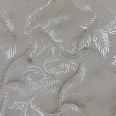 ダブルマットレスの画像