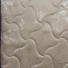 ダブルマットレスの画像