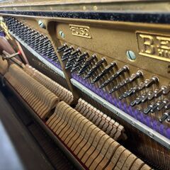 【無料】アップライトピアノ【イベント・大道具など】の画像