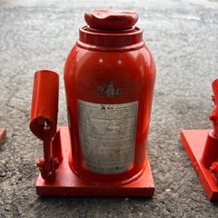 3点セットダルマジャッキー1.5ｔの画像