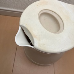 【貰って】T-fal   湯沸かし　ポット　使用感あり　部品取り　の画像