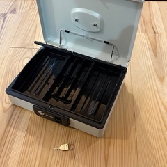 Sentry  キャッシュボックス　SCB-12　の画像