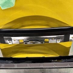 セレナ フロントバンパー スポイラー付き GFC28　フロントバンパー G41の画像