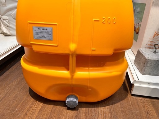 コダマ樹脂工業 ローリータンク LT-200 200L 貯水 給水 タンク ポリタンク 【11104366】