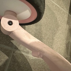 BTM 三輪車 ピンクホワイト 手押し棒付きの画像