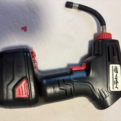 充電式　エアーコンプレッサー　空気入れの画像