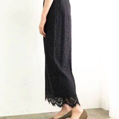 新品タグ付き　レースロングスカートの画像