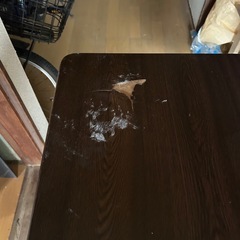 折りたたみテーブルの画像