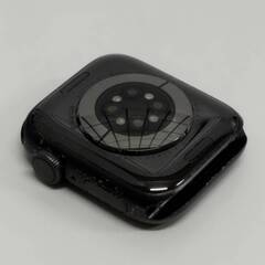Apple Watch Series 6/GPS/40mm/A2291/スペースグレー〈MG133J/A〉の画像