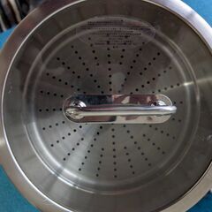 ZWILLING Pro 両手鍋 24cm（6L）＋専用ガラス蓋＋スチーマー 3点セット 付属品完備の画像