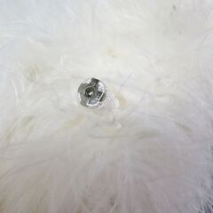 【本体美品】フェザーショール（アイボリーホワイト）成人式の前撮りに（箱難あり）【管理番号52】の画像