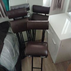 家具各種　ドレッサー、イス、チェスト、洋ダンス、隙間収納の画像