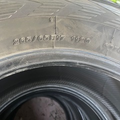 265/65R17 ヨコハマ　スタッドレスの画像