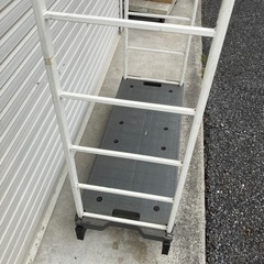 業務用6輪台車　の画像