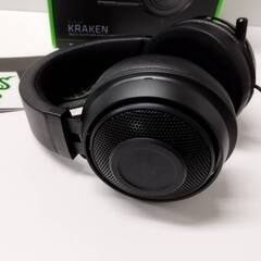 Razer KRAKEN ゲーミングヘッドセットの画像