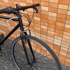 中古整備品 試乗できます！ クロスバイク ６段変速 マットブラックの画像