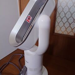 🎀羽根が無い冷暖送風機の画像