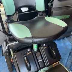 【美品】ハンドル型三輪電動車いす S637 スマートパルN(品番：036747101) グリーンの画像