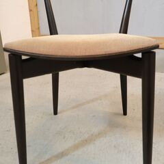 北海道旭川の家具メーカーCONDE HOUSE(カンディハウス)ECLIPSE(エクリプス)ダイニングチェア 2脚セットです。シックな色合いのヒッコリー材を使用したサイドチェアは北欧スタイルなどに♪の画像
