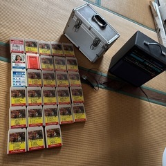 古い　カラオケ機　カセット　マイク等　昭和レトロ　マニア向け　8トラ　福岡　田川市　筑豊　カラオケ マイク 家庭用 テレビ 接続 練習 録音 家 自宅 宴会　営業　お祭り　盆踊り　  かなり古いものですが使えます。の画像