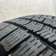 BS BRIDGESTONE BLIZZAK VRX2 225/60R17 17インチ スタッドレス 2本 21年製 バリ溝 アルファード ヴェルファイア スバルXV等　(KTA351)クレジットカード QRコード決済可能の画像