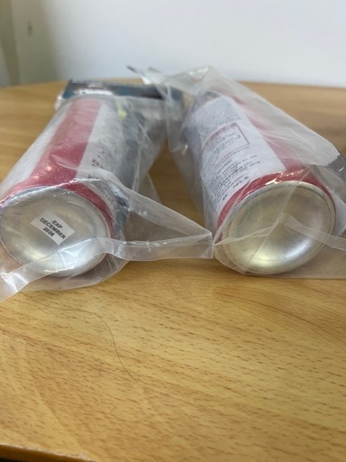 クマ撃退用スプレー、専用ホルスター
セット