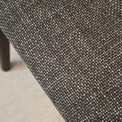 北欧デンマーク Erik Buch(エリック・バック)  ローズウッド ダイニングチェアです。北欧家具らしいシンプルでスタイリッシュなデザインの木製椅子はリビングや寝室などのサイドチェアにもオススメ♪の画像