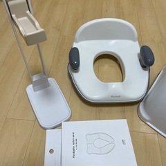 リッチェル 補助便座 セットの画像