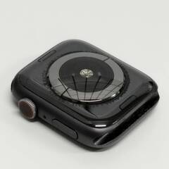 Apple Watch Series 4/GPS+セルラー/44mm/A2008/スペースグレー〈MTVU2J/A〉の画像