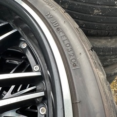 275/30r20 バリ溝タイヤホイール2本の画像