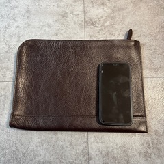 [ウルティマトーキョー] クラッチバッグ ブラウンの画像