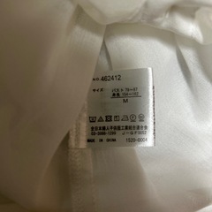 新品 ブラウスの画像