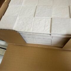 タイル板30ｃｍ×30ｃｍ　14枚の画像