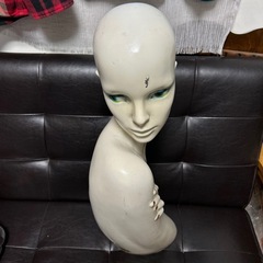 ビンテージ マネキンヘッド トルソー アート オブジェ 店舗装飾 個性派 インテリアの画像