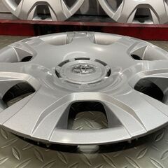 【送料無料】【新品】TOYOTA トヨタ 200系ハイエース 純正ホイールキャップ ホイールカバー 15インチ 4枚　(FWC140)クレジットカード QRコード決済可能の画像