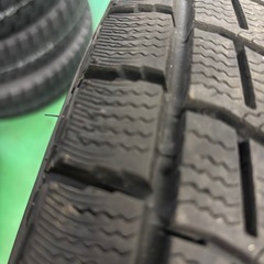 215/70R16 4本　スタッドレスの画像