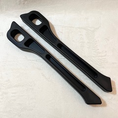 新品未使用　車の座席 隙間クッション 車 隙間埋め 複数車種対応　車用品 隙間埋め 2枚　黒の画像