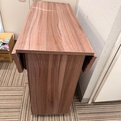 【超美品】折りたたみテーブル
の画像