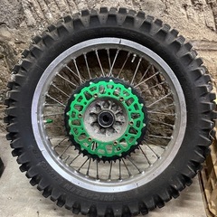 klx250 dトラッカー デジタルメーター　ホイールの画像