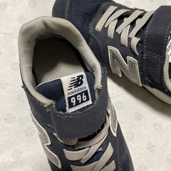 new balance 996 
スニーカーの画像