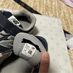 new balance 996 
スニーカーの画像