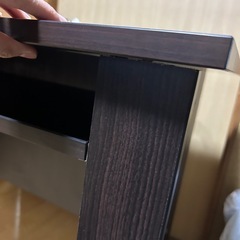 商談中　美品　ワークデスク　 机　引き出しあり　コンセントありの画像