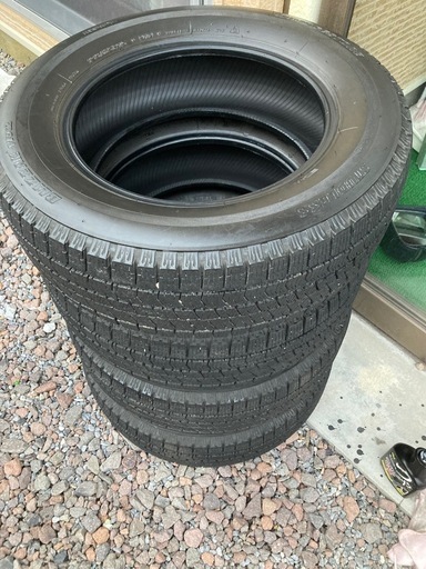 ブリジストン　ブリザック　VRX2