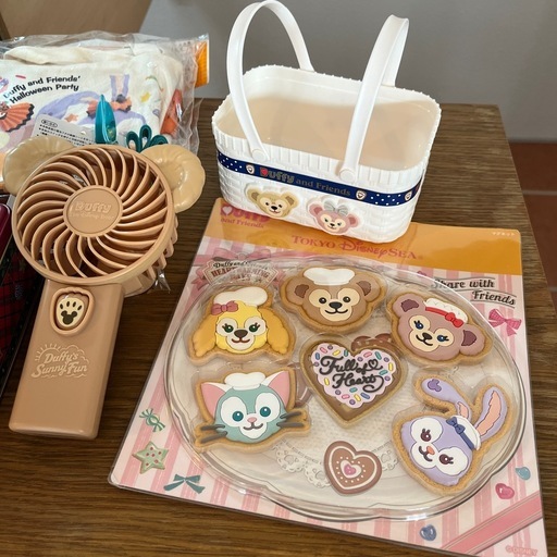 ディズニーグッズ　